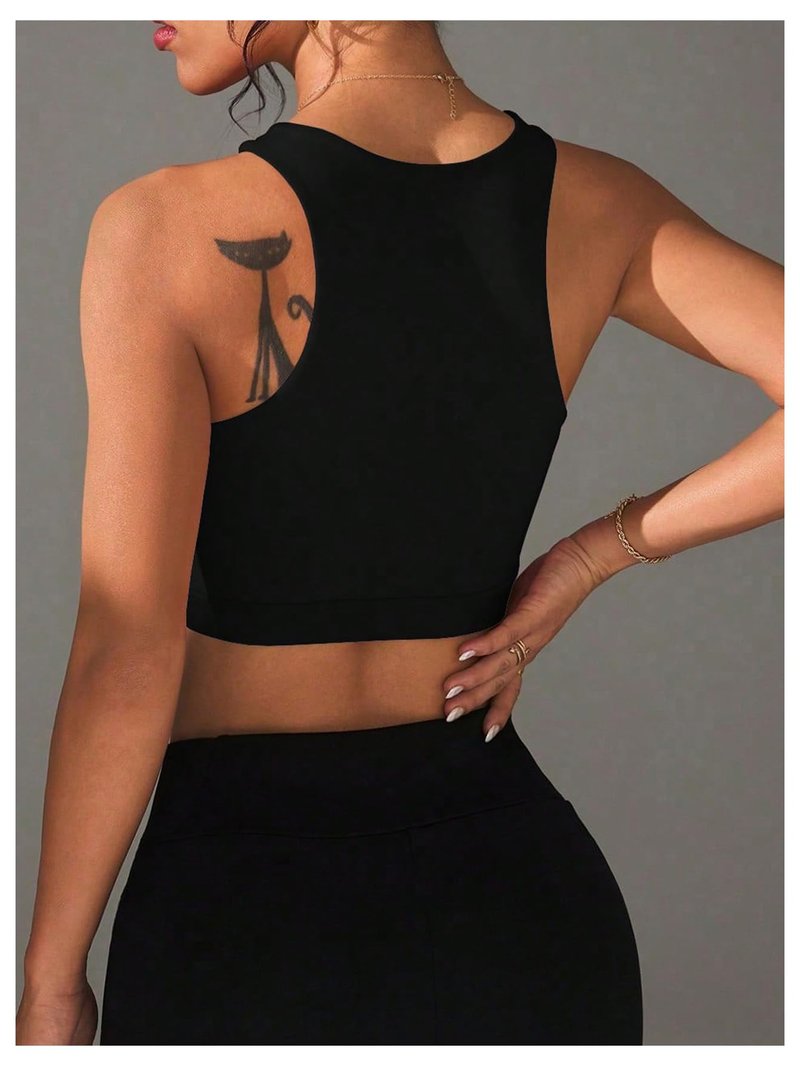 SweatyRocks Women's Criss Cross Mesh Sport Bra Racerback Workout Yoga Crop Tank Top Black Large