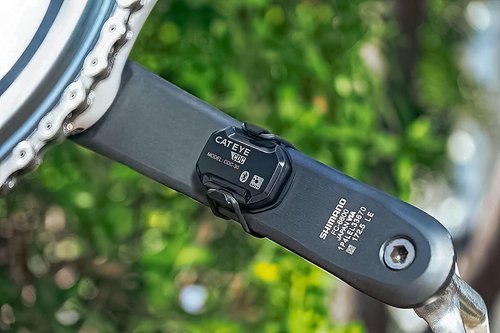 CATEYE Magnetless Speed/Cadence Sensor - Waterproof Wireless Bluetooth ANT+ RPM Sensor for Bikes | Compatible with Rouvy, Zwift, Peloton, Wahoo