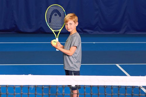 HEAD Speed 23 Junior Pre-Strung Tennis Racquet, Lightweight Youth Tennis Racket for Kids & Beginners, Durable Aluminum Frame, Age 6-8, 23 inch, Yellow