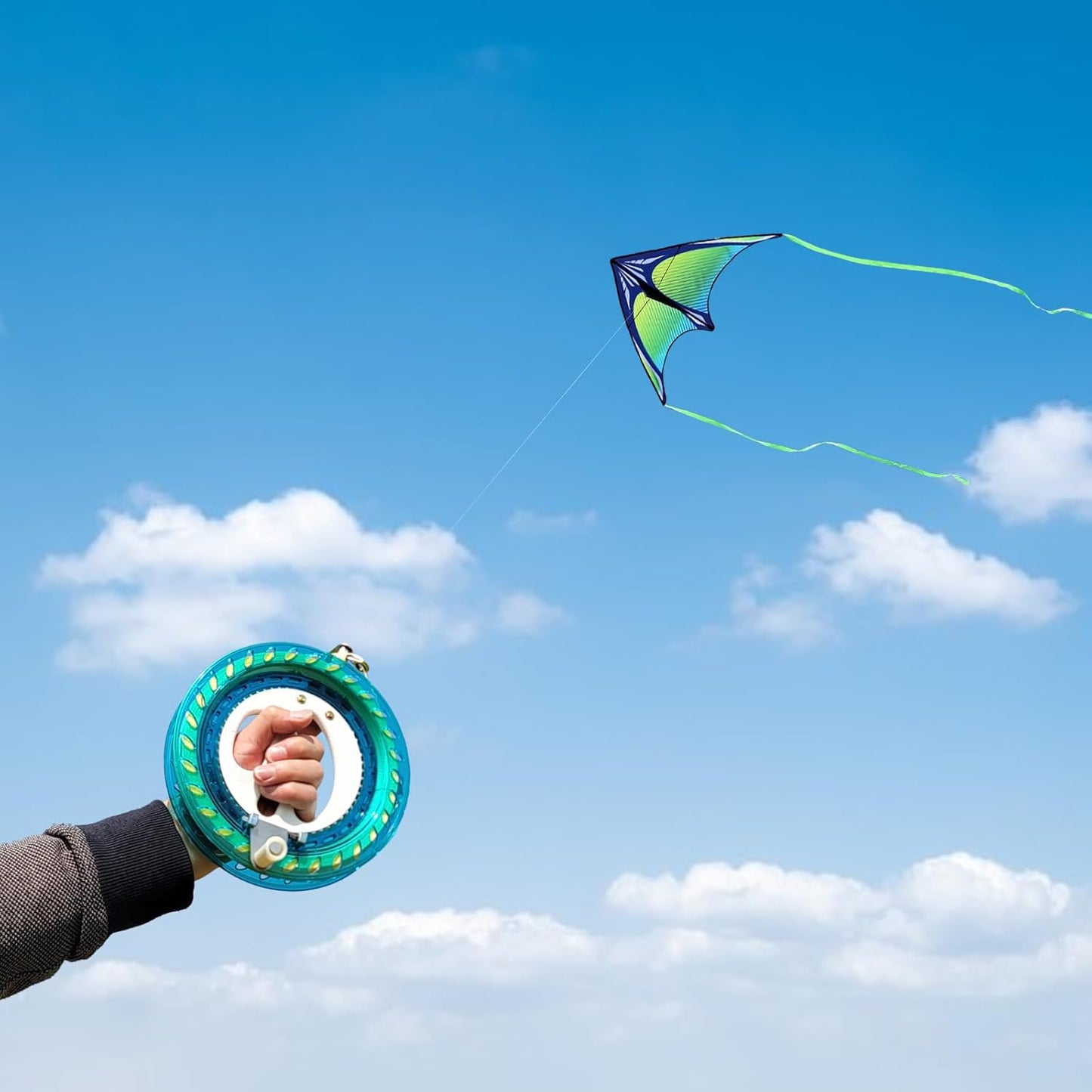 Skiennix Large Beach Kite - Easy to Fly Single Line Kite with 650ft String for Kids & Adults