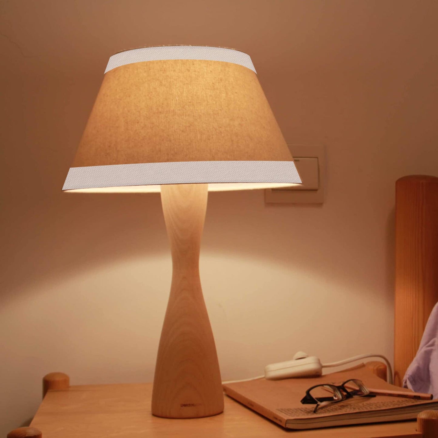 Garneck 2 Roll Lampshade Wrapping Cloth Lampshade Accessory Light Shade Edging Cloth Tape Lampshade Edging Strip Cloth Lampshade Edges Banding Strip Lamp Shade Edges Banding Strip