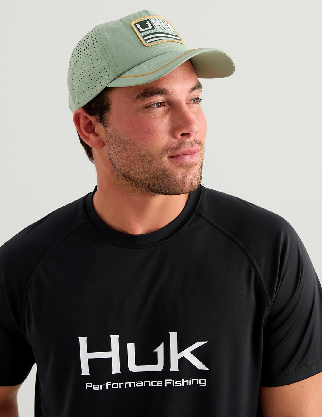 HUK Men's Pursuit Short Sleeve, Performance Shirt + Sun Protection, Scarlet Blaze, Large