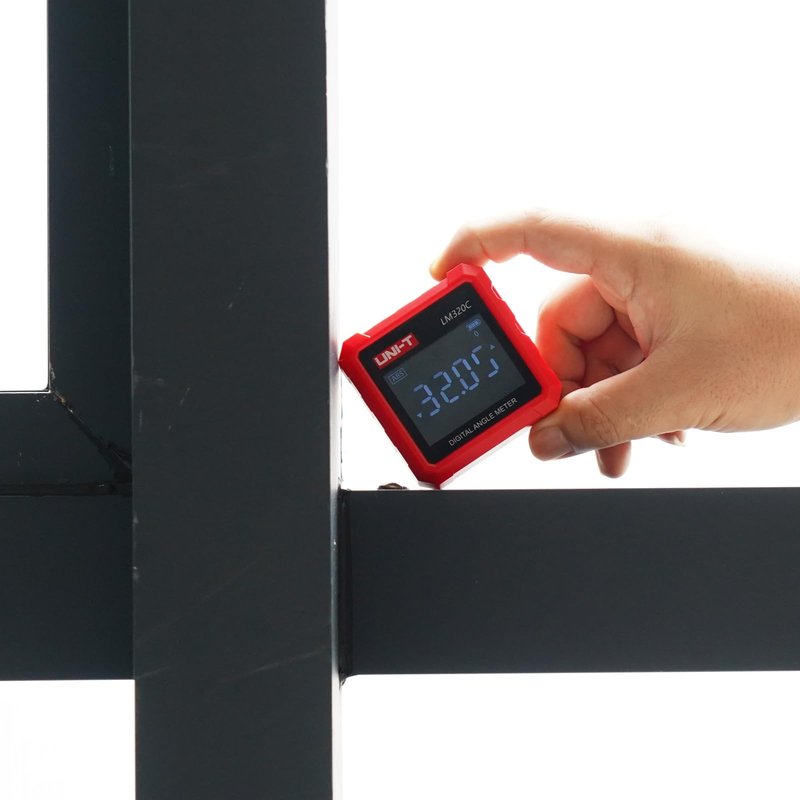 UNI-T LM320C Digital Angle Finder 4x90° Inclinometer 3 Side Magnetic Electronic Goniometer with Backlight LCD, Data Hold