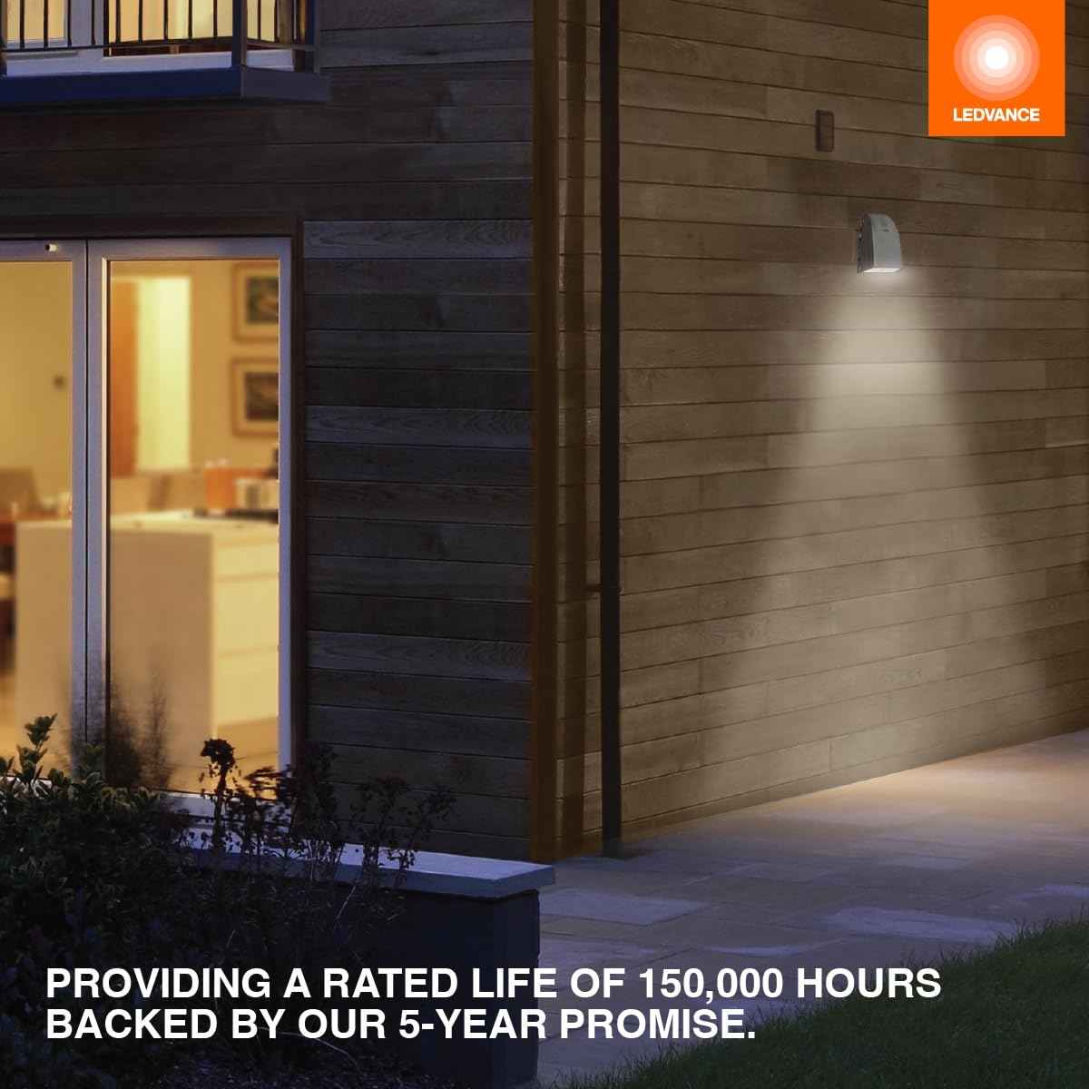 LEDVANCE Dual Selectable Slim LED Wall Pack, 10/20/30W, Dimmable, 3 CCT Selectable 3000/4000/5000K, 80 CRI, Photocell, Black - 1 Pack (63839)