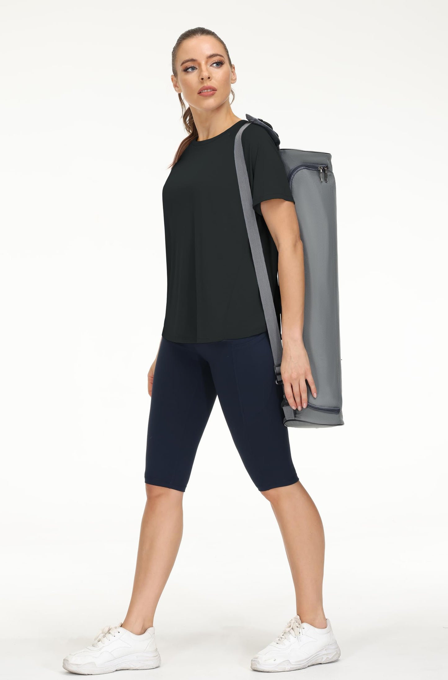 THE GYM PEOPLE Women's Short Sleeve Workout Shirts Breathable Yoga T-Shirts with Side Slits Athletic Tee Tops Dark Grey