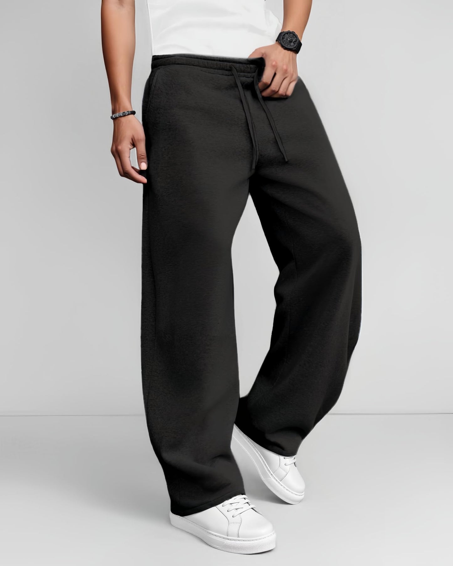 Men’s Baggy Sweatpants Wide-Leg, Elastic Drawstring Waist Casual Lounge Joggers with Deep Pockets and Cozy Fleece Black