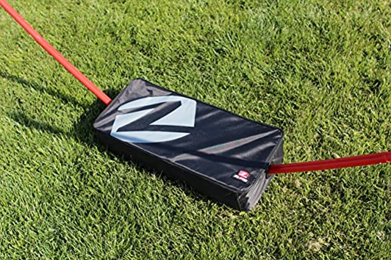 Zume Games Portable Badminton Set – 4 Rackets, 2 Shuttlecocks, Freestanding Net, and Carrying Case – Quick Setup Outdoor Game for Backyard, Beach, Camping, and Family-Friendly Activities