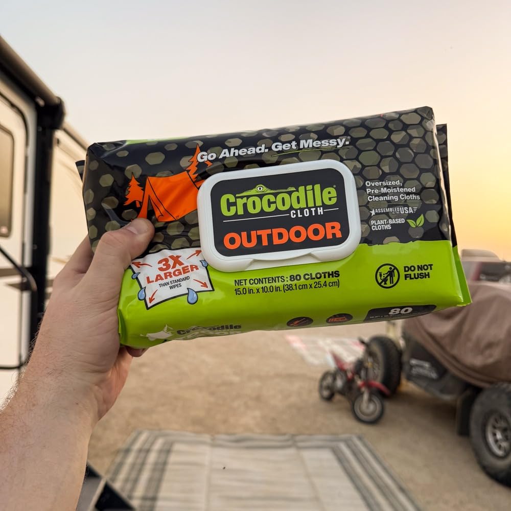 Crocodile Cloth Outdoor Cleaning Wipes, Plant-Based Multi-Surface Wipes, Pre-Moistened, Aloe & Vitamin E, Safe on Skin, 80 Count, 15 x 10 Inch