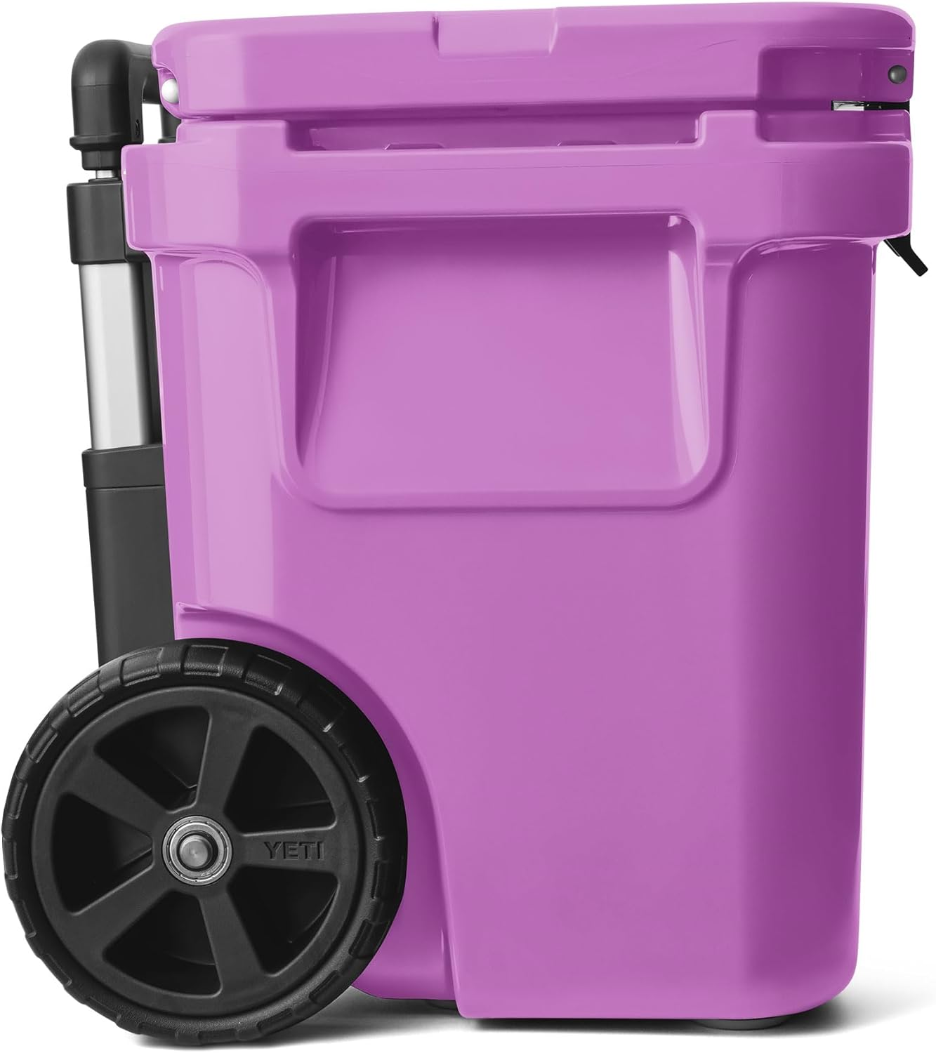 YETI Roadie 32 Cooler - Portable Wheeled Design for Easy Transport | Durable Insulation