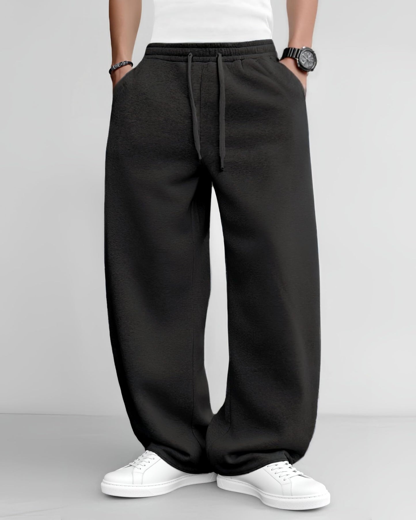Men’s Baggy Sweatpants Wide-Leg, Elastic Drawstring Waist Casual Lounge Joggers with Deep Pockets and Cozy Fleece Black