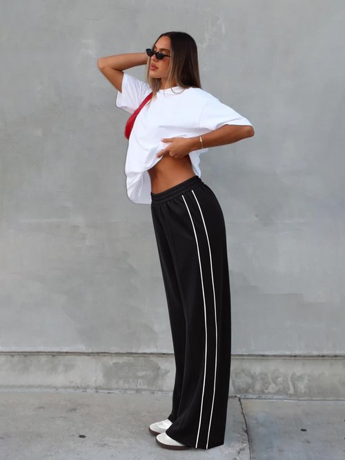 LASLULU Womens Black Wide Leg Sweatpants Baggy Straight Leg Sweatpants Y2K Dance Pants Gym Athletic Track Sweat Pants Joggers (Black,Medium)