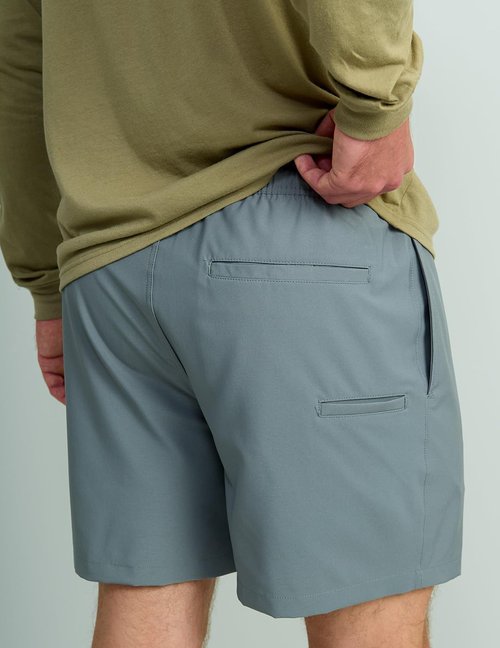 HUK Men's Fishing Shorts - Quick-Dry Pursuit Volley Design for Ultimate Comfort