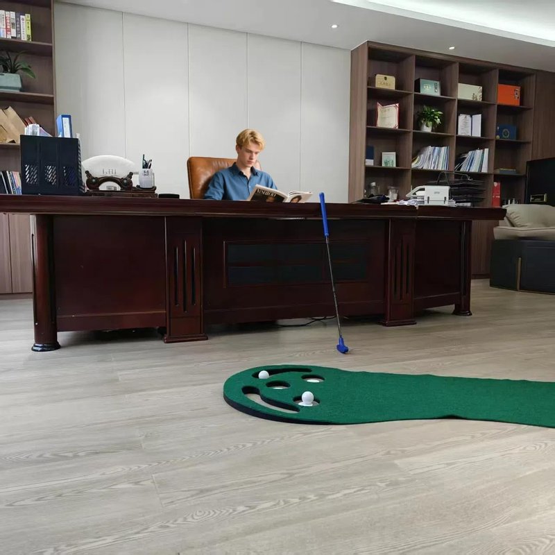 NUOERSAI Grassroots Par Three Putting Gree Indoor Golf Putting Mat, Indoor Putting Green, Golf Training Aid and Putting Practice Game – Help You Recapture the Feel of a Real Course