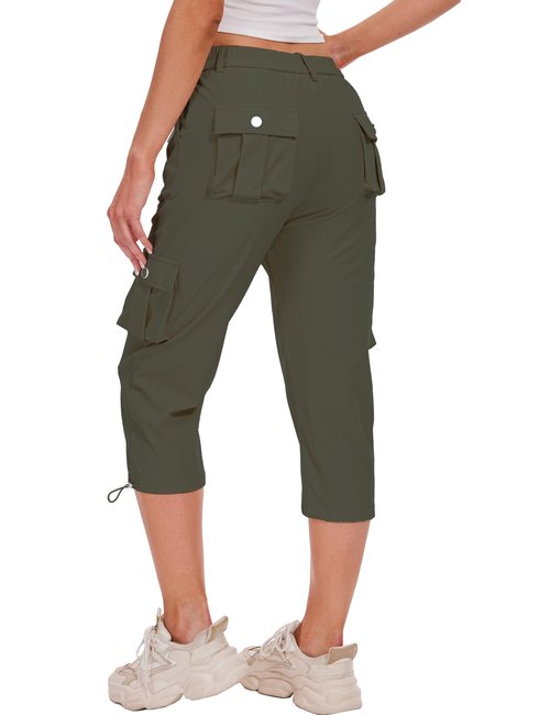 DAOAO Cargo Capris for Women Hiking Pants Casual Summer Quick Dry Outdoor Travel Pull On Capri with 6 Pockets Green L