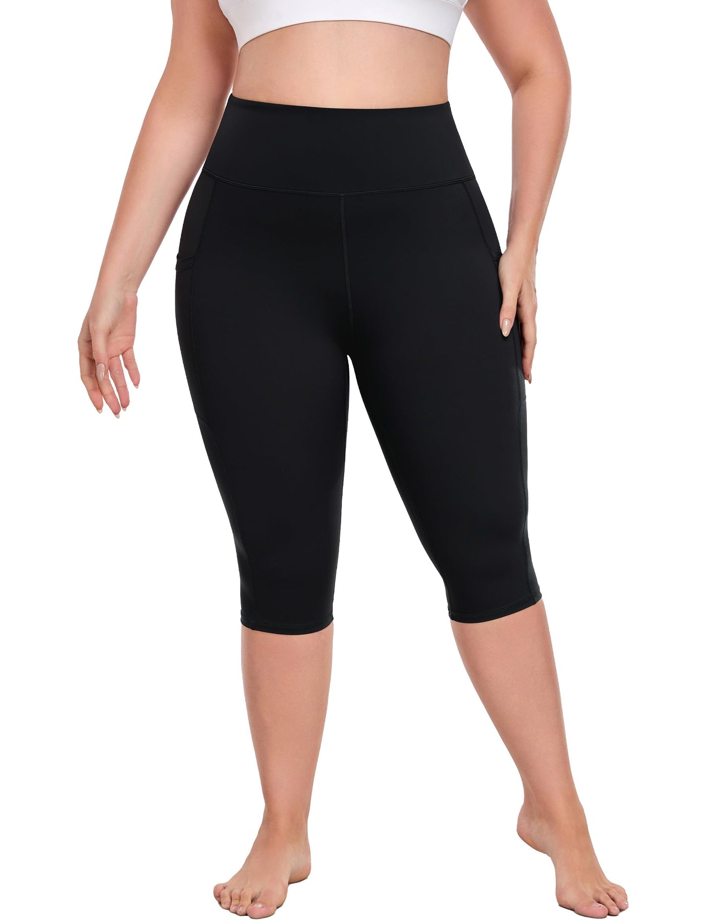 Plus Size Leggings with Pockets, Black Capris for Women, Knee Length Yoga Pants Tummy Control, High Waist Stretch Workout Clothes for Gym 4X