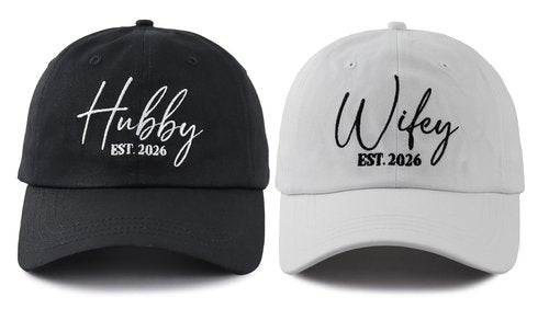 Wedding Newlyweds Gifts for Couple, 2026 Hubby and Wifey Hat, Bride Groom Baseball Cap, Christmas Engagement Birthday Gifts for Women Men Husband Wife
