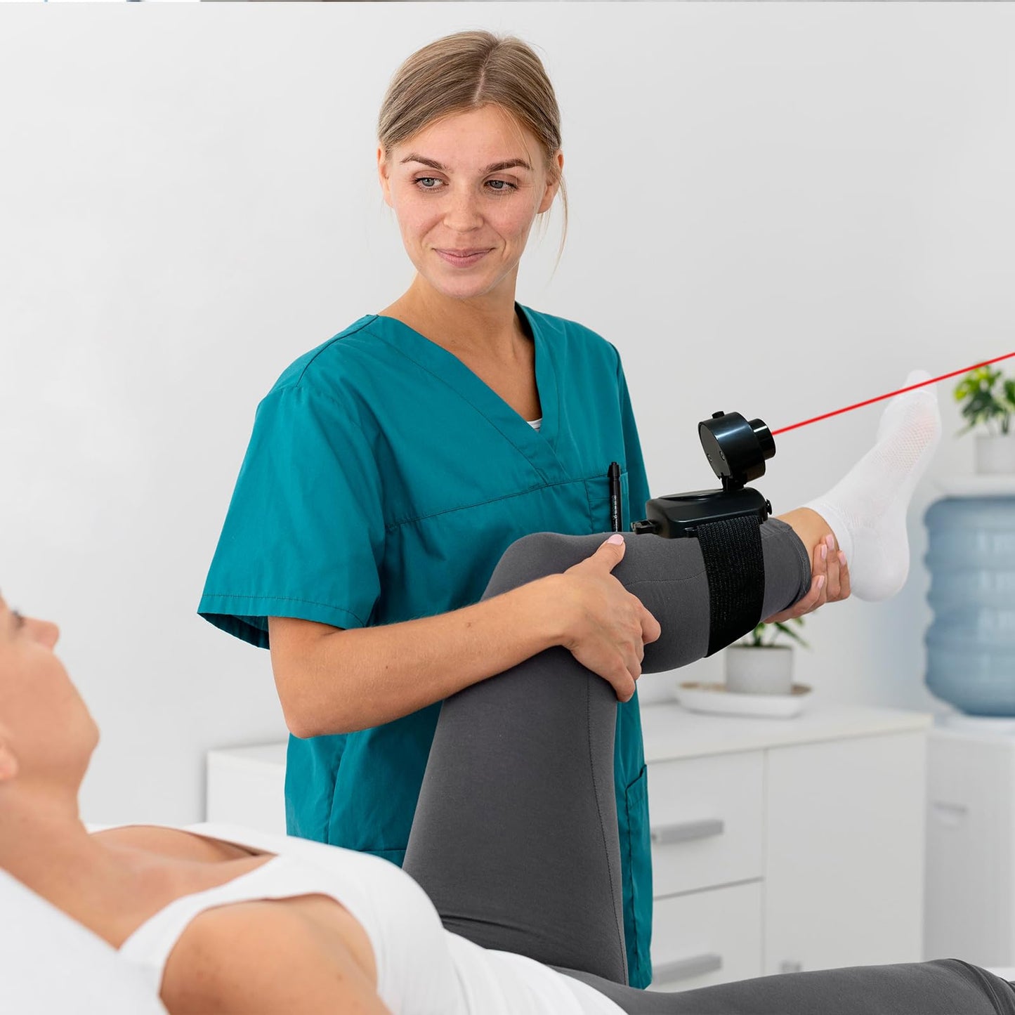 DEFINEST Professional Physical Therapy Laser Headlamp with Rechargeable Battery for Sensorimotor Control Testing