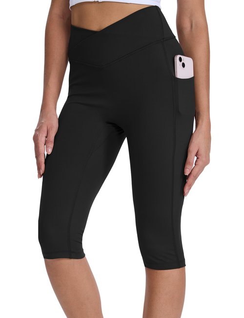 CHALLMOTI Women's Knee Length Capri Leggings with Pockets Yoga Workout Capris Pants Stretch for Running Casual Black M