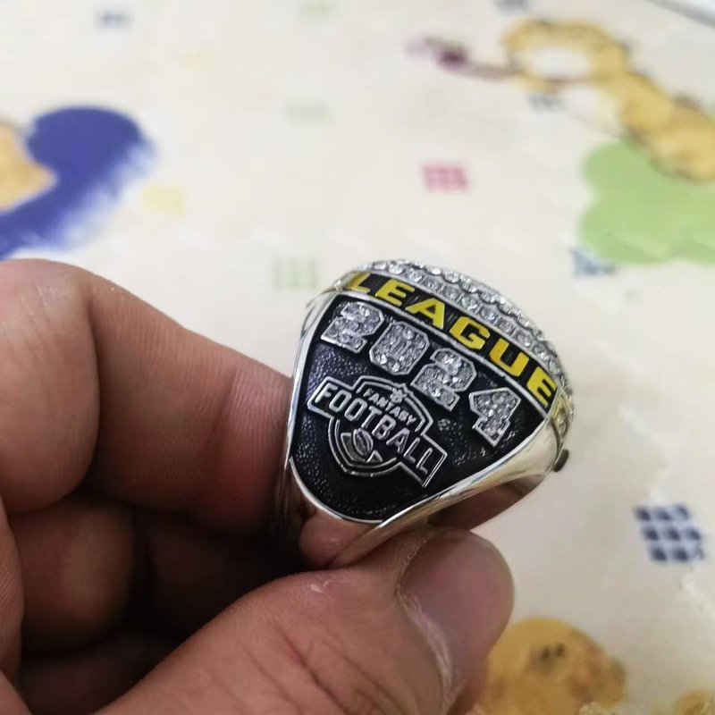 guancrown 2024 Fantasy Football Championship Trophy Ring Award Prize Sports Winner FFL Champion Ring (size 8, ring with stand)