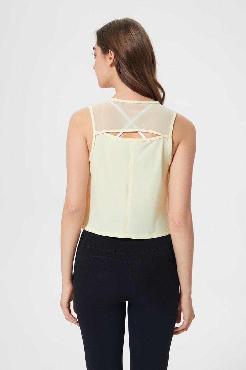 altiland High Neck Workout Crop Tops for Women, Open Back Athletic Gym Running Exercise Shirts (Soft Yellow,M)