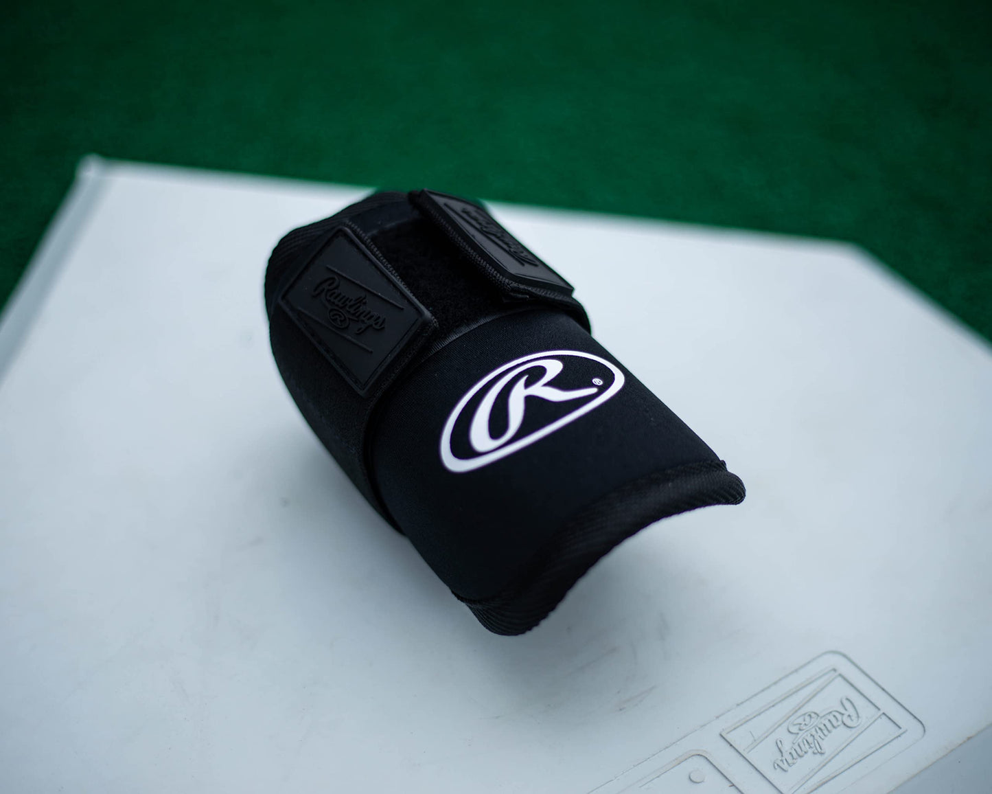 Rawlings | Protective Elbow Guard | Baseball/Softball | Youth | Black