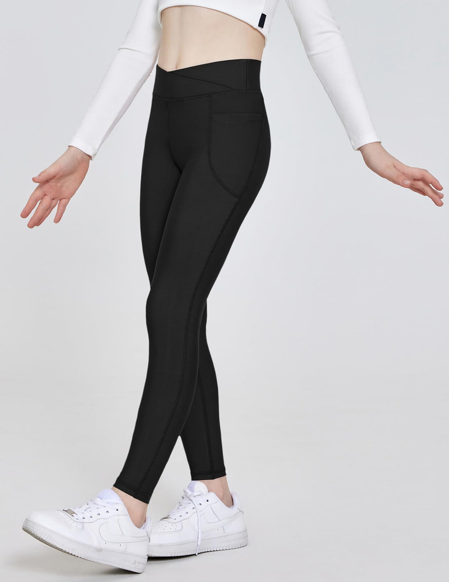 Zaclotre Girls Fleece Lined Leggings Kids Water Resistant Winter Warm Crossover Athletic Yoga Pants with Pockets Black