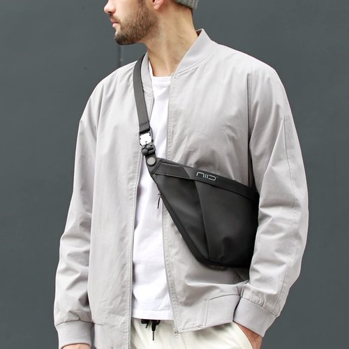 NIID-FINO F4 Sling Bag,Sling Bag for Men,Crossbody Bag for SWITCH 2,Anti-theft Bag,Chest Shoulder Backpack,Waterproof Sleek Casual Daypack for Travel Outdoor Hiking Biking (Excluding Mask Pack)