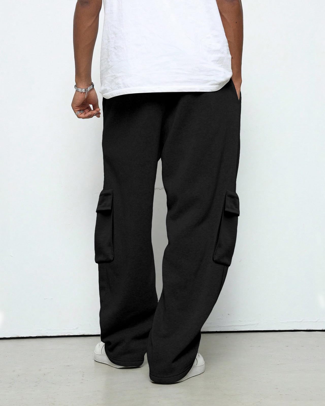 Pillxter Men's Baggy Sweatpants Heavyweight Fleece Cargo Pants Wide Leg Loose Fit Casual Joggers Sweat Pants for Men with Pockets,Black