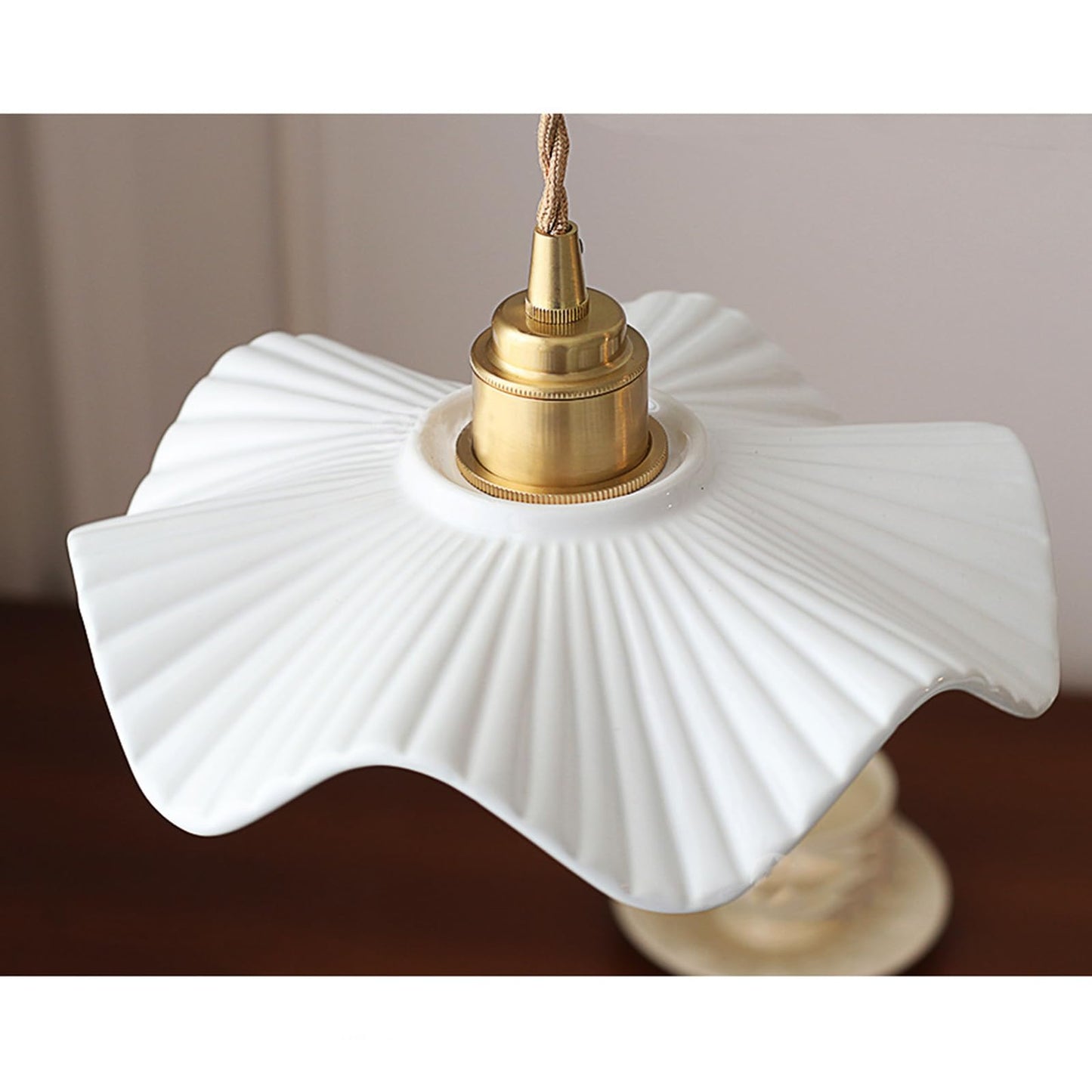 H XD GLOBAL E26 Modern Minimalist Creative White Ceramic Pendant Light Chandelier, Dining Room Hanging Lamp, Bedroom Bedside Bar Hanging Light,Living Room Pendant Lamp