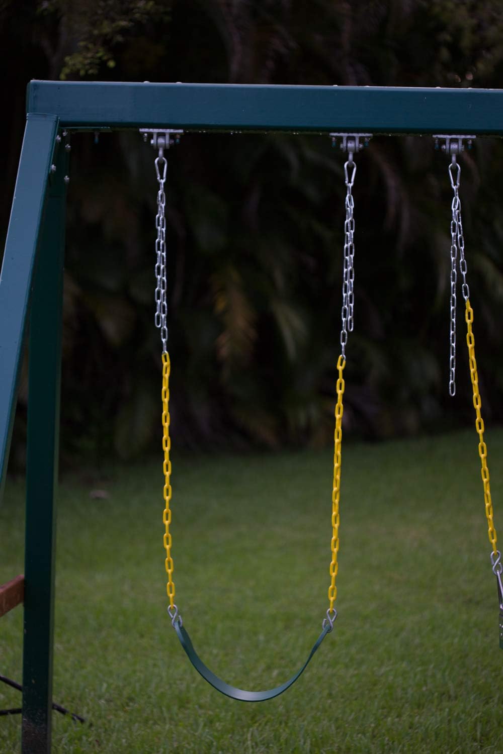 Bounce Swing Seat - Heavy-Duty Outdoor Swing Set Accessory with Rust-Proof Chain, Green (1 Pack)