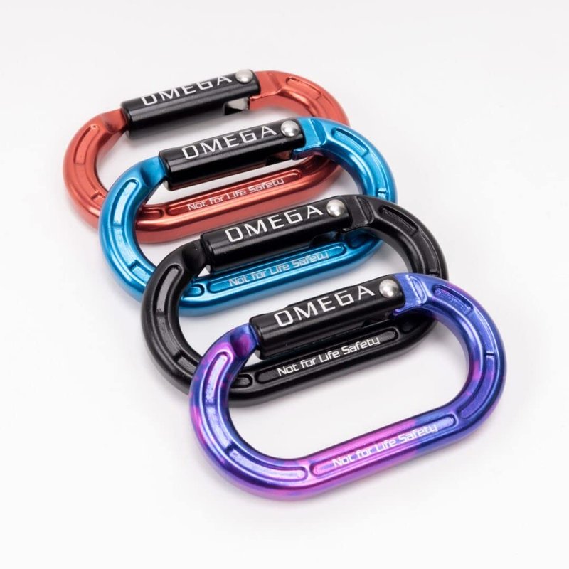 Omega Pacific Micro Raider Aluminum Carabiner - Compact Accessory Connector with Keylock Straightgate, 12g Lightweight Design, 0.5-Inch Gate Opening, Non-PPE Climbing Gear (Red)