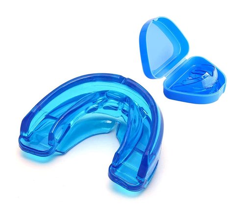 Youth Mouth Guard Football Sport Mouthguard, Premium Quality No Boiling Required，Suitable for Basketball, Wrestling, Taekwondo, Jujitsu and Karate (Blue)