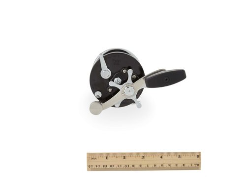 Penn Jigmaster 500L Conventional Fishing Reel Black, 275 -Yard, 30-Pound capacity