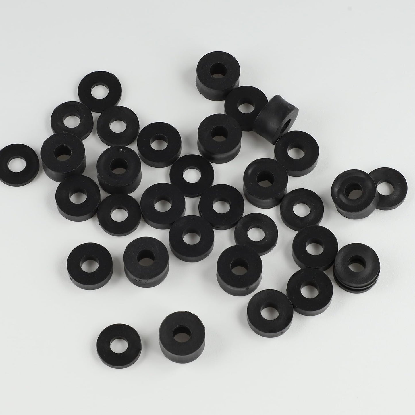 LOGJAM 40 Pcs 4 Sizes Rubber Spacers Washers, Round Solid Rubber Bushings, Bolts Isolation Pads