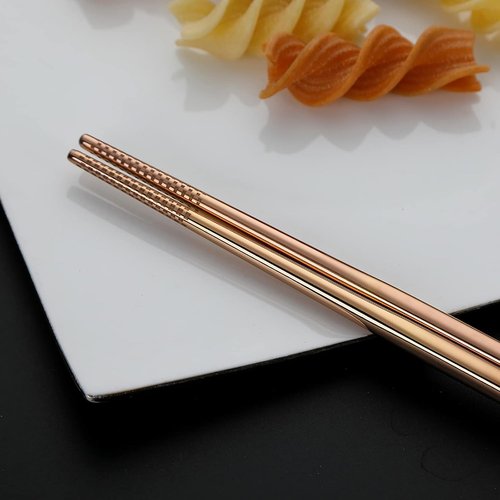 DEVICO Stainless Steel Camping Utensils - Full-Size Reusable Cutlery Set with Case | Portable Fork, Spoon, Knife & Chopsticks (Rose Gold)