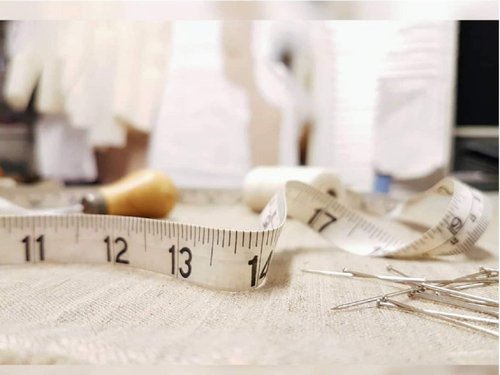 GDMINLO Soft Tape Measure - Double Scale Flexible Vinyl Ruler for Body Measurements | 60-Inch White