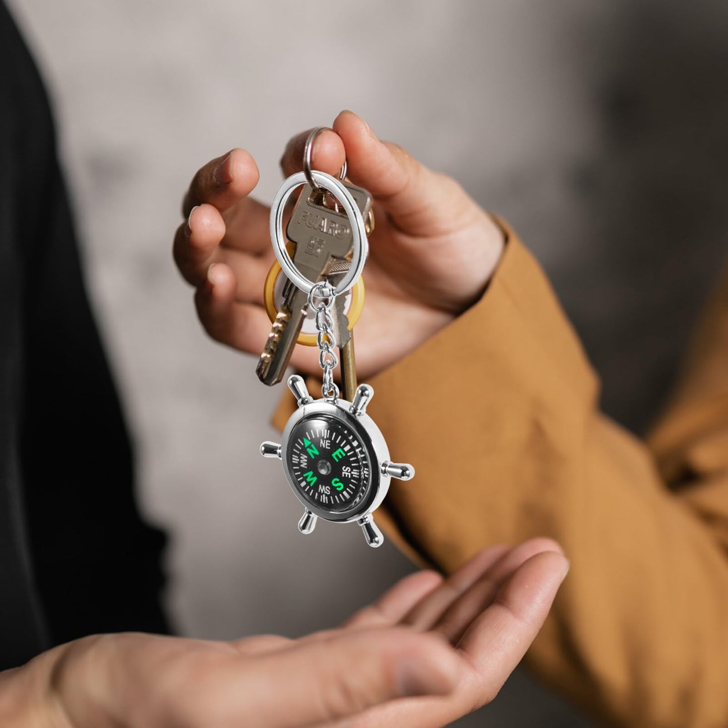 GANAZONO Compass Keychain with Key Ring Pocket Compass for Men Mini Survival for Hiking Camping Outdoor Sports Lightweight Durable Navigation Accessory