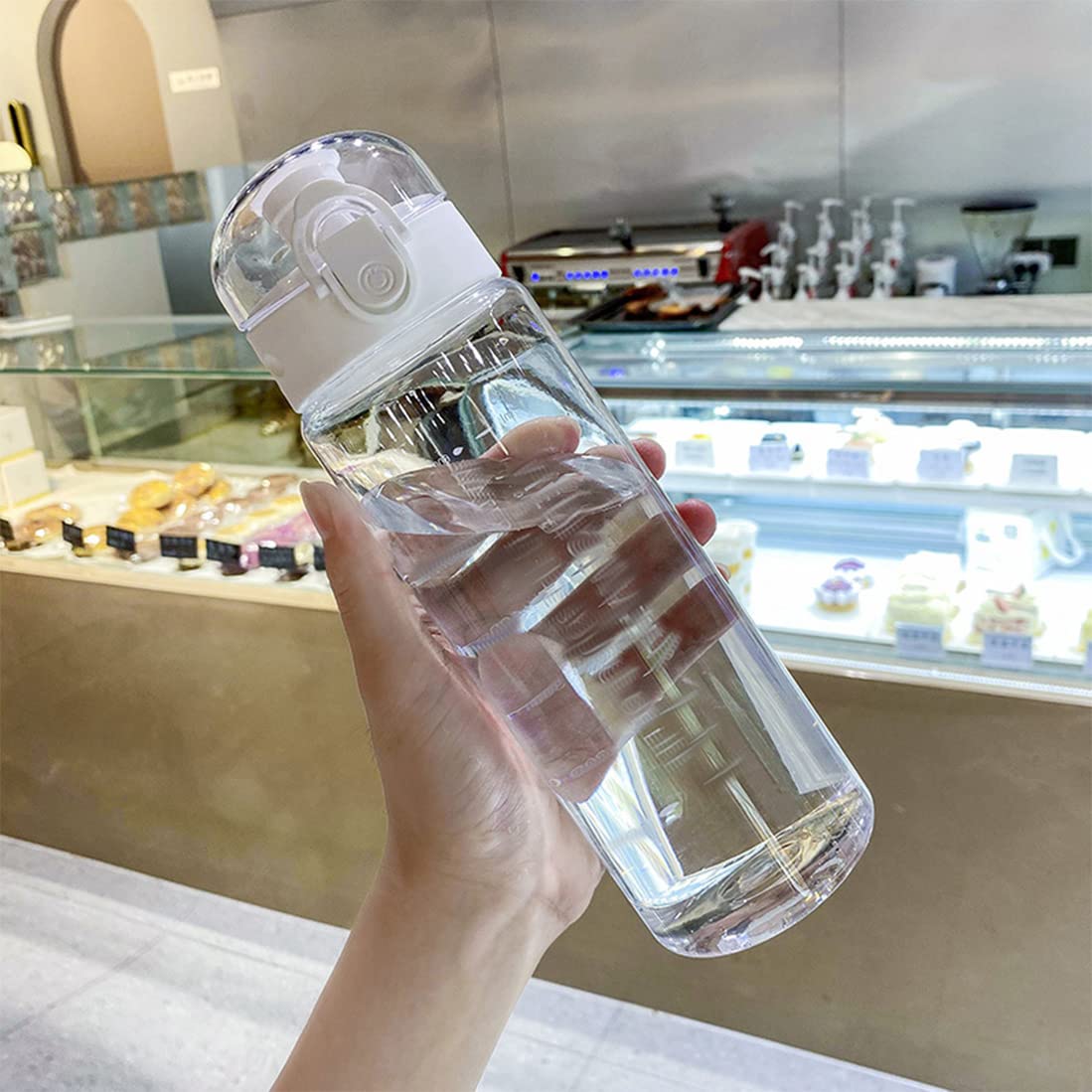 GearTek Clear Plastic Water Bottle | No Markings 24oz Chug Lid Sports Water Bottle | Leak Proof Re-Usable Flip Top Plastic Drinks Bottles for School, Exams, Office, Gym, Cycling (Clear-24oz)