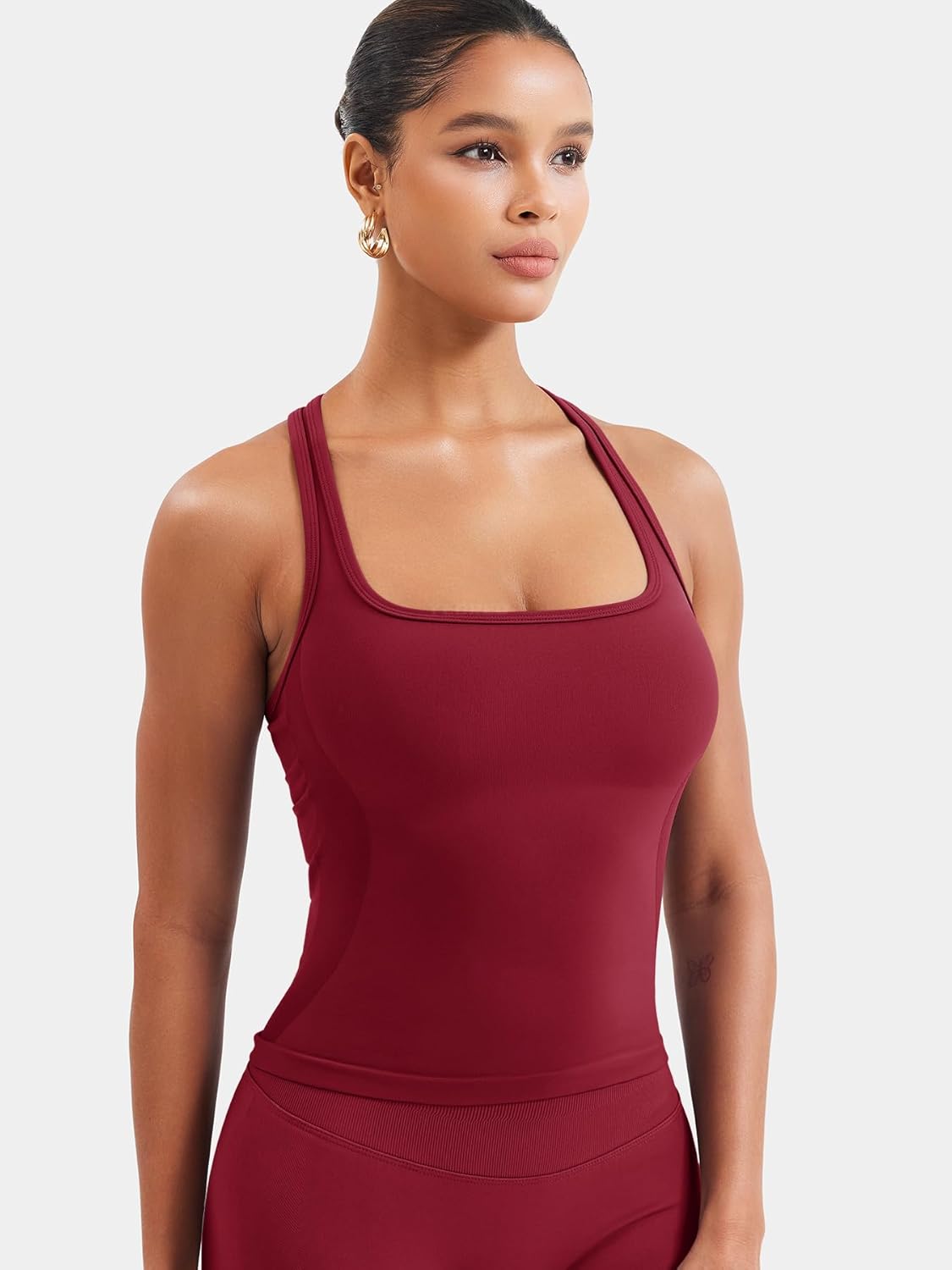 YEOREO Workout Tank Top - Square Neck Sleeveless Camisole for Women | Seamless Racerback Yoga Shirt