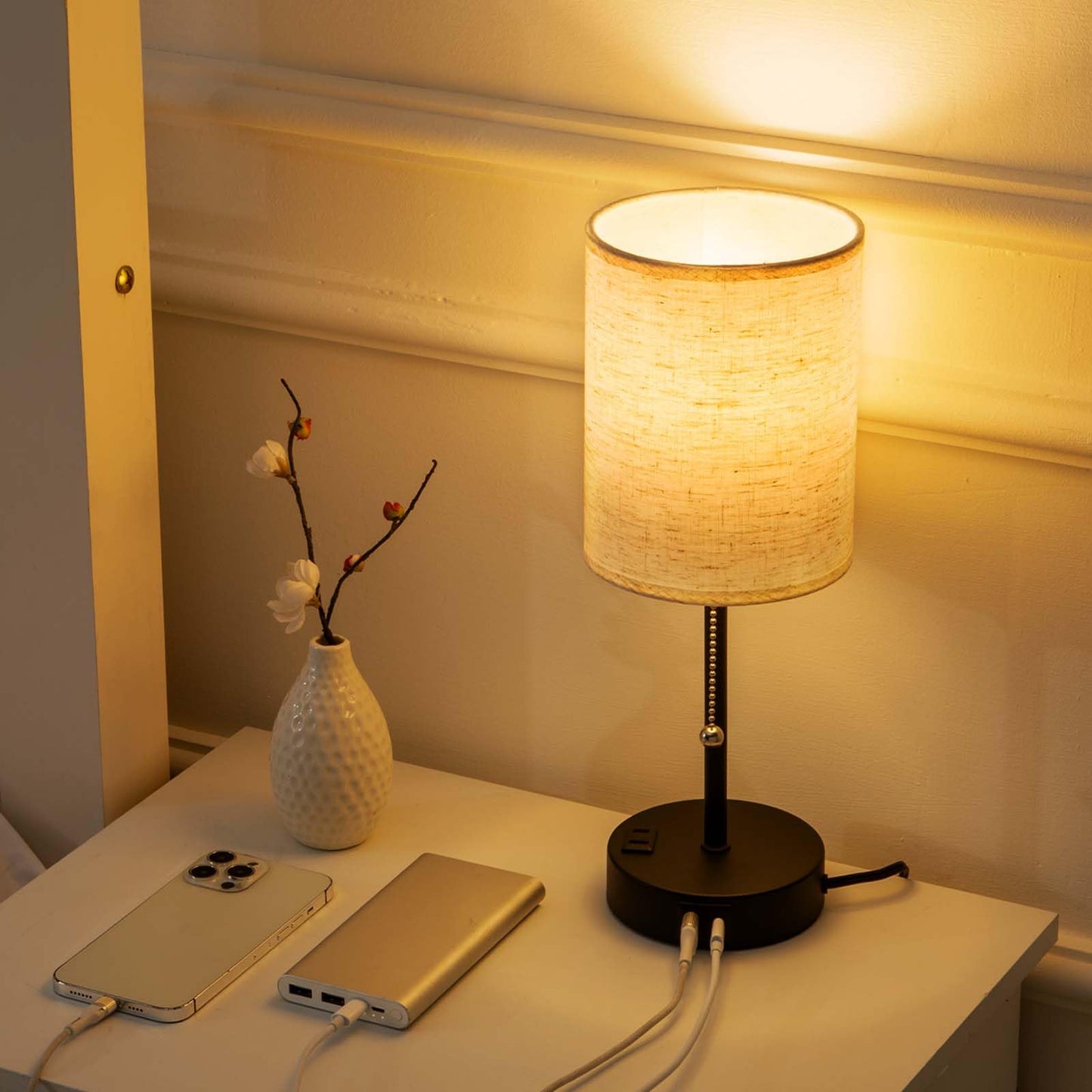 Small Bedside Table Lamp for Nightstand with USB & Outlet, 3 Color, Matte Black, Beige Lampshade (LED Bulb Included)