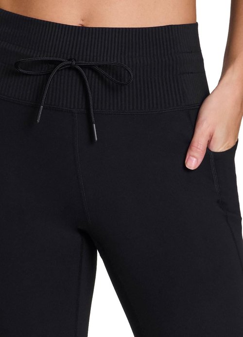 Avalanche Women's Squat Proof Drawstring Waist Gym Hiking Legging Fitted Jogger with Pockets Jet Black S
