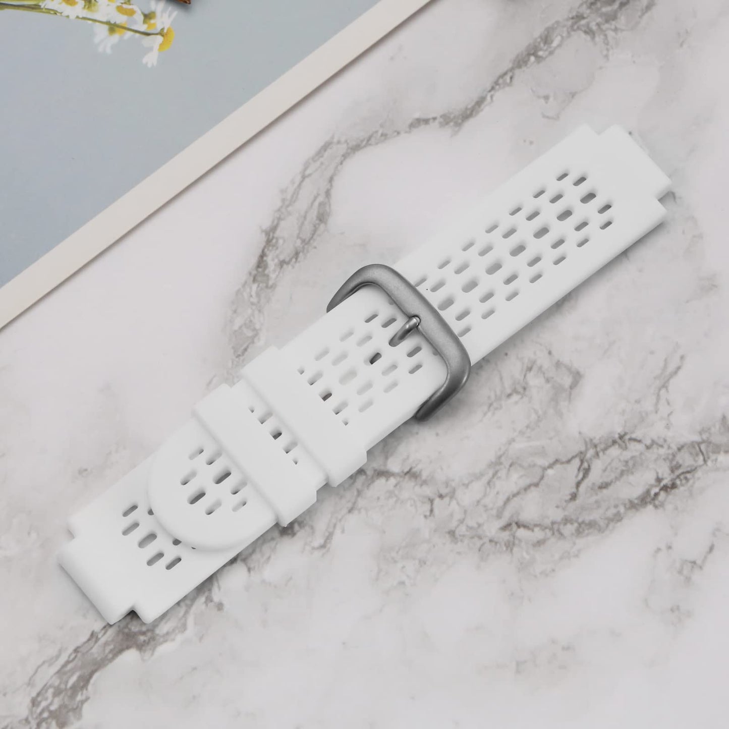 SING F LTD Silicone Watch Strap Compatible with Garmin Approach S2 /S4 Activity Trackers Quick Release Watch Band Replacement Wristband Bracelet White