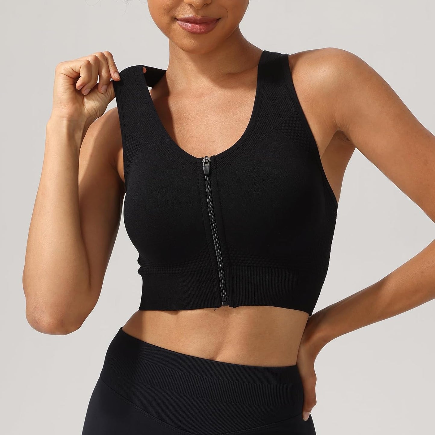 Skiennix Racerback Padded Sports Bra - Medium Support Zipper Front for Women's Workouts