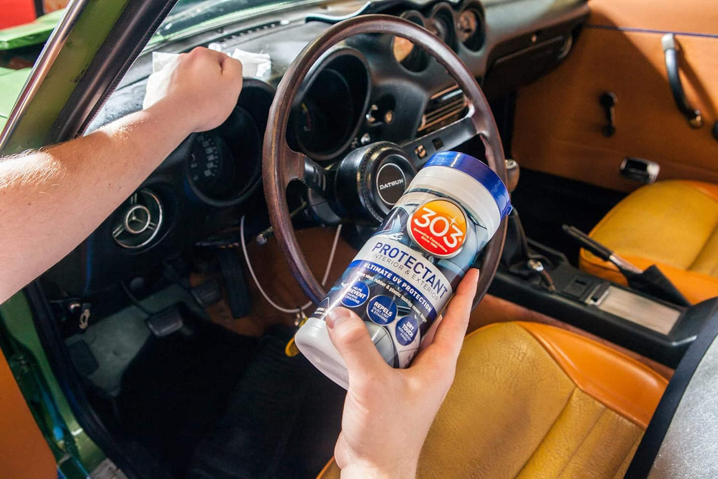 303 Products Automotive Protectant Wipes - Superior UV Protection & Color Restoration | Prevents Fading, Cracking & Stains