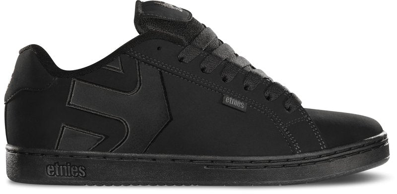 Etnies Fader – Classic Skate Heritage Style with on-Trend Puffy Look, Reinforced Cupsole, Cushioned Fit, Everyday Sneakers - Black Dirty Wash - 9.5