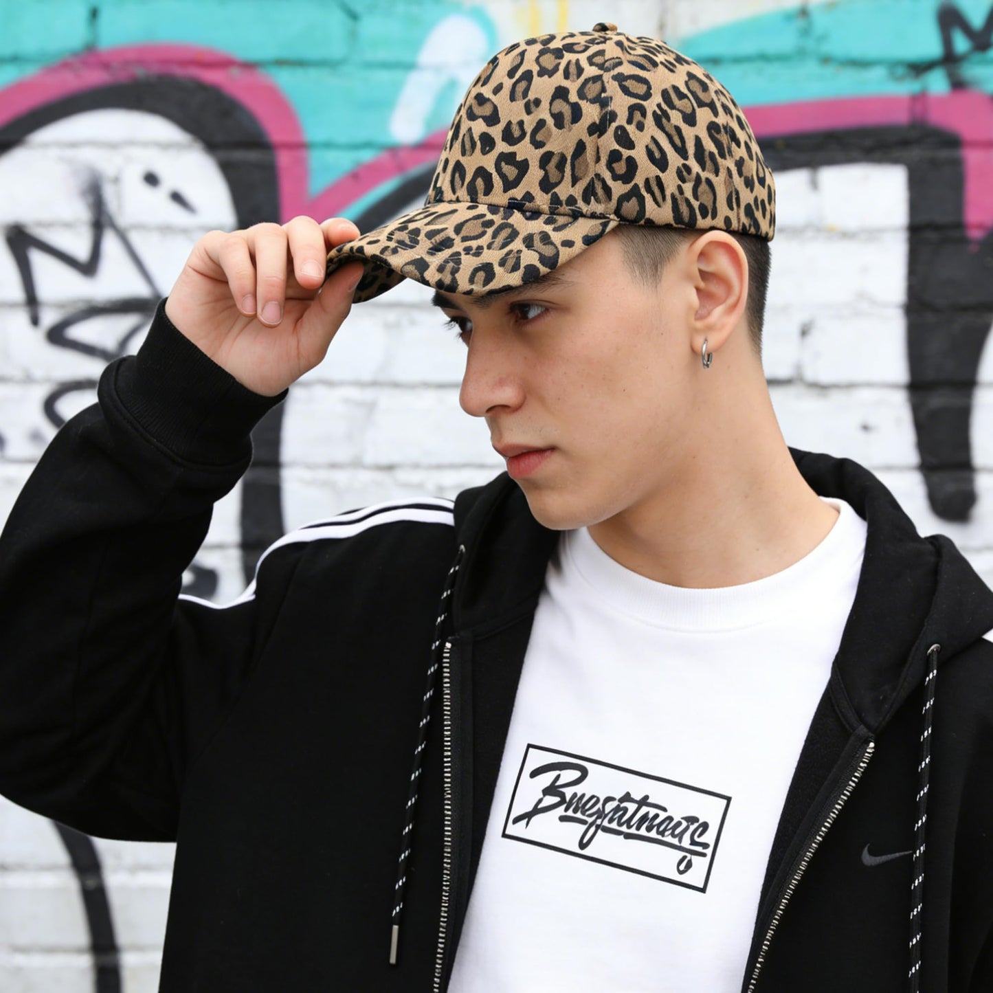 CLeemuziN Baseball Hats for Women Men Adjustable Leopard Print Dad Trucker Hat Cotton Sun Protection Caps Sports Golf Medium