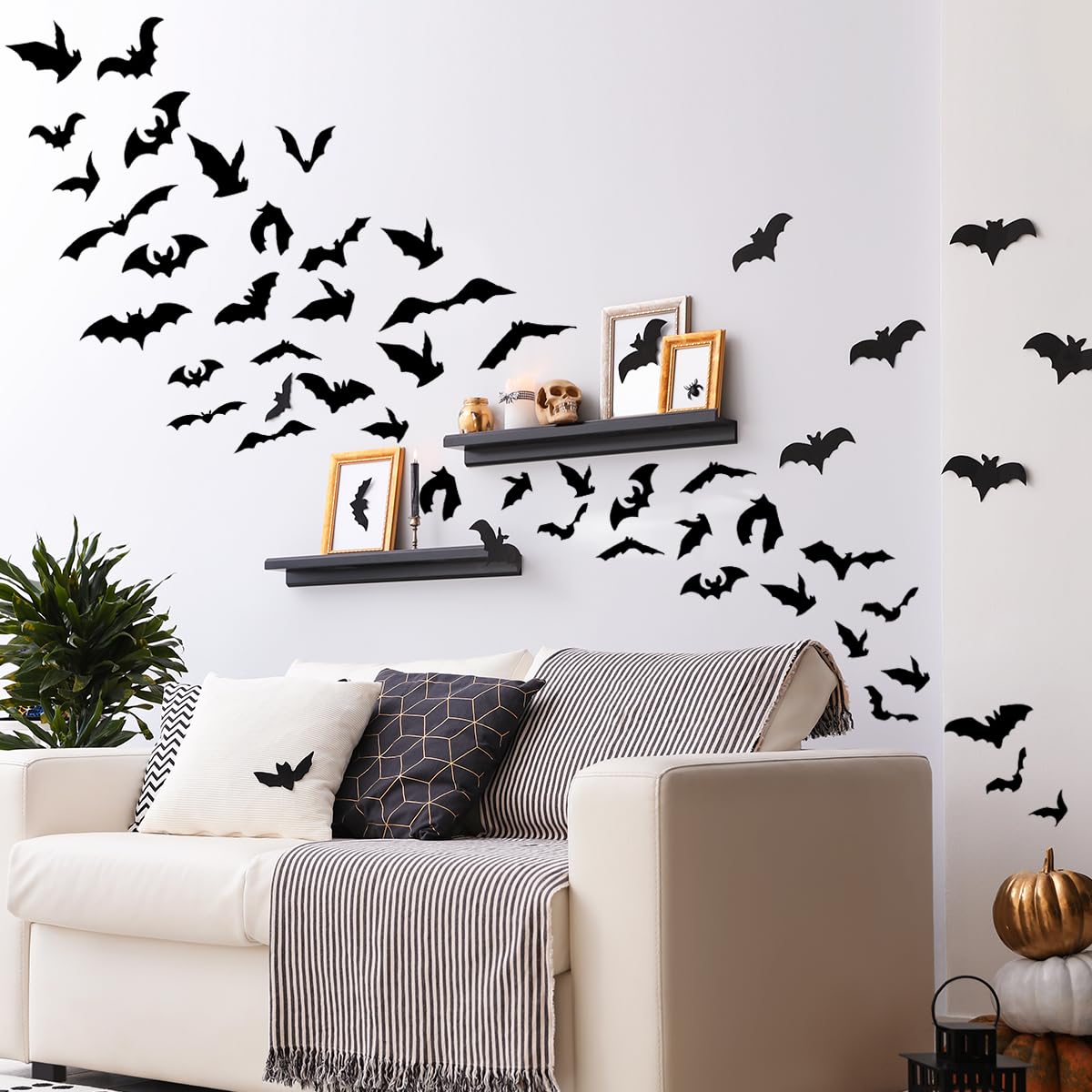 Bats Wall Decals, Halloween Gothic Home Decoration, Large Bats Wall Sticker Room Decor, Wall Decor Mural for Nursery Bedroom Living Room Kitchen Home Decoration.