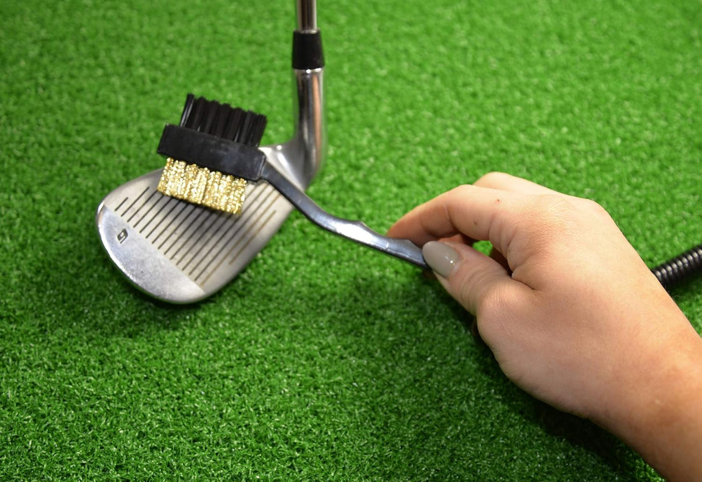 PrideSports Golf Club Cleaning Brush - Essential Tool for Optimal Performance | Black