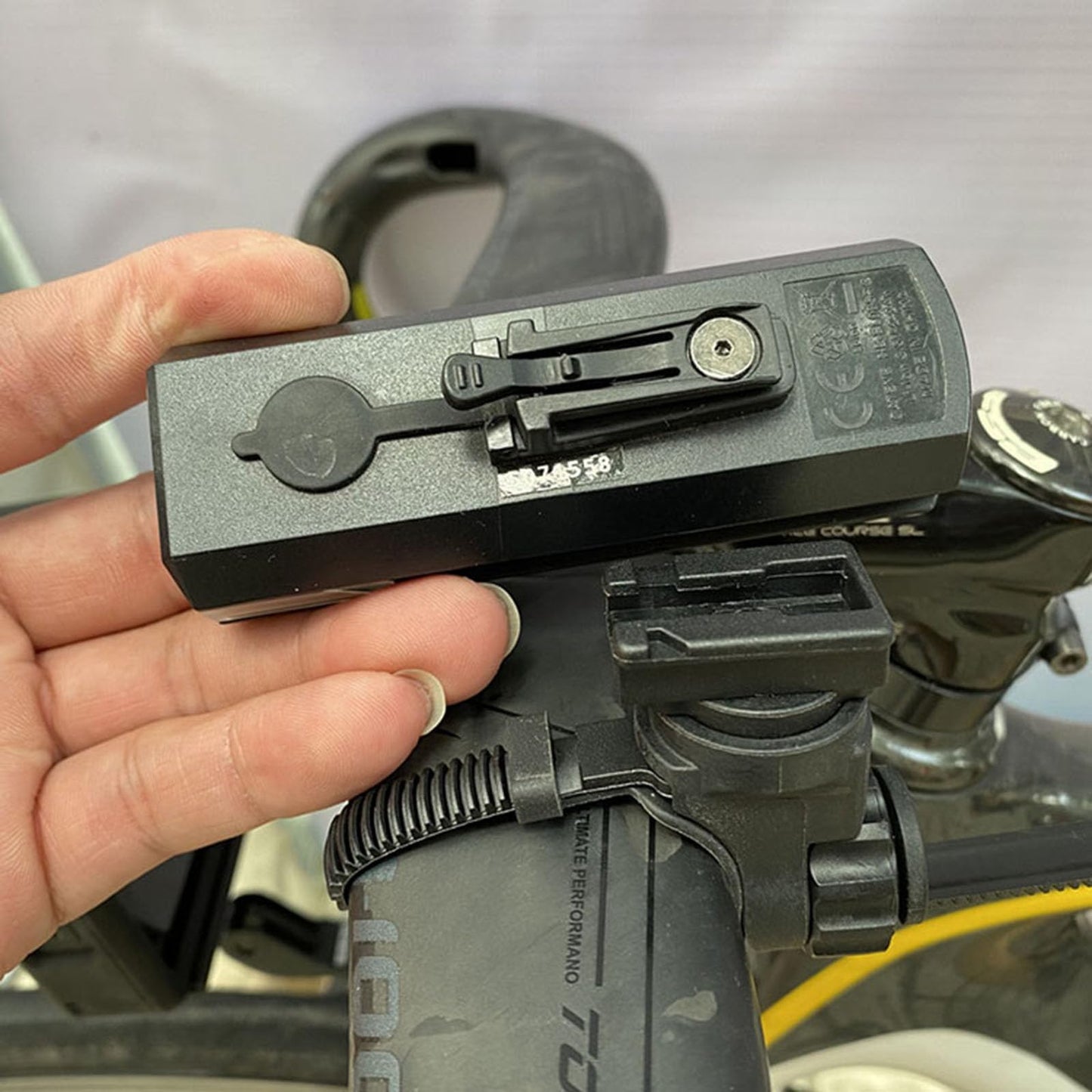Handlebar Front Bike Light Mount Holder Bicycle Flat Handlebar Headlight Mount Compatible with CATEYE AMPP/Volt 300 500 800 Lumens Bike Light Attachment