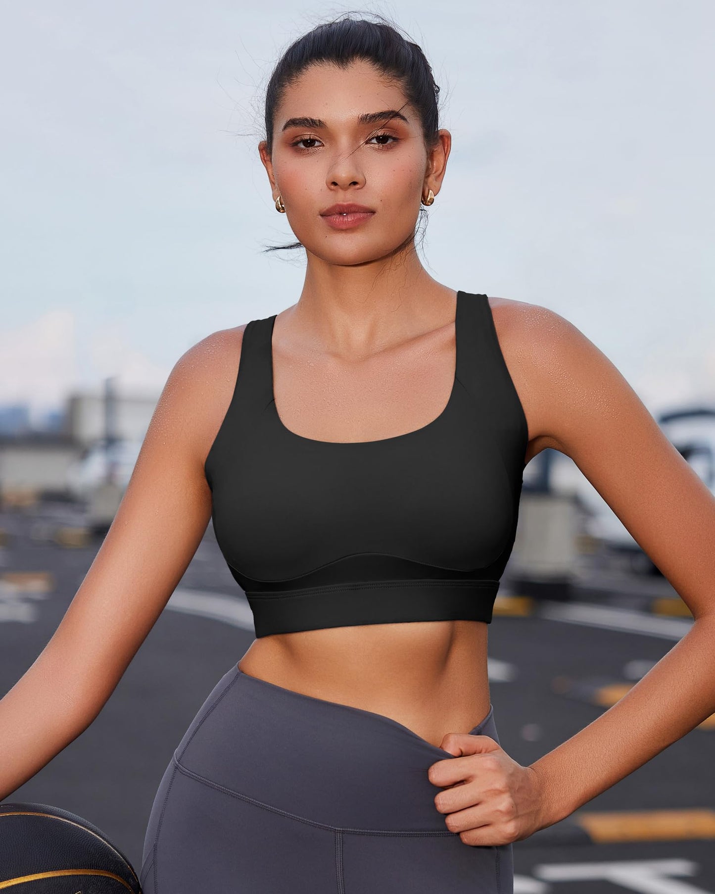 RUNNING GIRL Adjustable Straps High Impact Sports Bra for Women,High Support Workout Sports Bras with Sewn in Pads(WX3120 Black L)